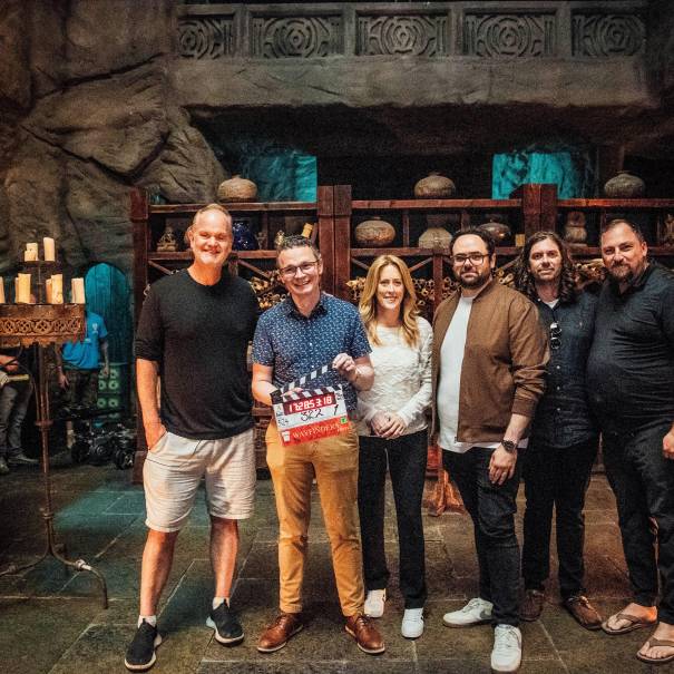 Minister O’Donovan visits set of Wayfinders at Troy Studios