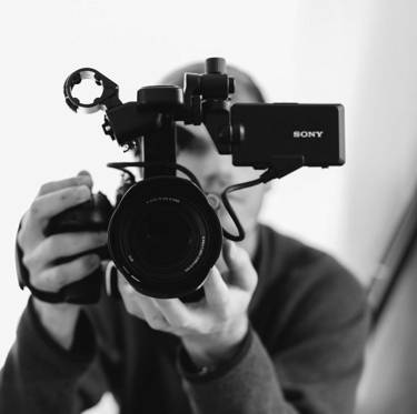 Tacaíocht Léiritheoireachta